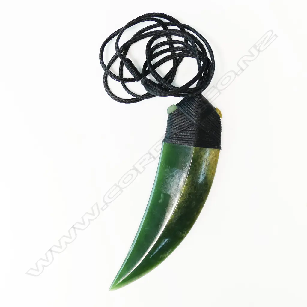 Jaded Tainui carved pounamu (raukaraka) rei niho (eye tooth) pendant Image 1++
